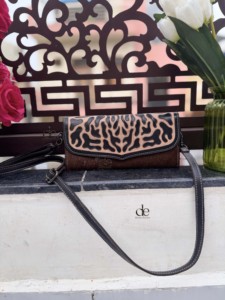 Nuevo y Último Modelo 2026: Cartera de Cuero Tallada a Mano con Pelo de Vaca, Estilo Western, Multiusos, para Mujer, Uso Diario - Product Image 5