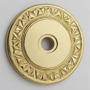 Placa Trasera de Latón Repujado Antiguo, Diseñada para Interiores Tradicionales, Ofrece Detalles Decorativos y una Construcción Duradera - Product Image 5
