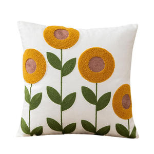 Housse de coussin décorative douce au toucher, pour canapé, décoration intérieure, disponible au meilleur prix, exportateur indien. - Product Image 1
