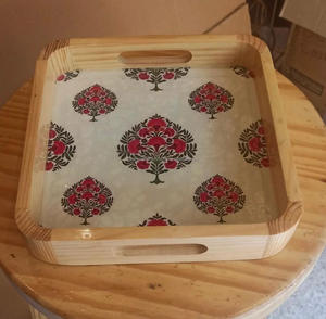 Plateau de service rectangulaire en bois d'acacia à motif feuille, design unique, avec corde, haute qualité, pour mariage, thème floral, Falak World - Product Image 2