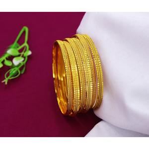 Designer Gold Plated 4pc Trendy Pure Brass Antique Bangles Set Dubai Jewellery for Women With Best Price <b>Wristband</b> - Product Image 4