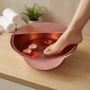 Cuenco de Pedicura de Cobre Puro Hecho a Mano de Alta Calidad, Bañera Premium de Cobre para Remojar los Pies, para Spa, Salón, Cuidado de los Pies, Relajación y Decoración - Product Image 1