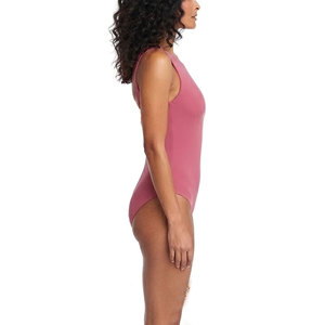 Maillot de bain classique pour femme, idéal pour la natation estivale à la plage, en tissu à séchage rapide, confortable et flexible pour un ajustement quotidien. - Product Image 3