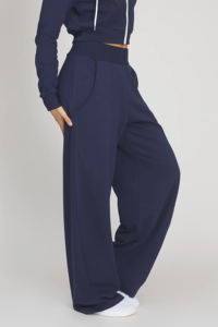 Pantalon de jogging pour femme couleur marine, coupe ample, style décontracté, pantalon de survêtement confortable, logo personnalisé, joggers vierges, ODM - Product Image 4