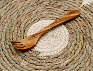 Juego de cubiertos de madera pulida de diseño elegante, juego de tenedor, cuchara y cuchillo de primera calidad, perfecto para la mesa del comedor en casa y para regalo. - Product Image 3