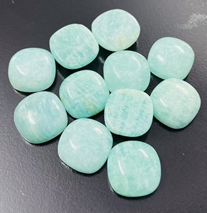 อเมซอนไนต์ธรรมชาติทรงคุชชั่น คาโบชอง พลอยดิบขัดเงา สีเขียวอมฟ้า สำหรับทำเครื่องประดับชั้นดี ขายส่งแบบ B2B - Product Image 6