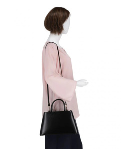 Sac à main élégant en cuir véritable marron pour femme, avec fermeture éclair, imperméable, sac bandoulière, personnalisable avec logo, couleurs variées, haute qualité, vente en gros 2025 - Product Image 4