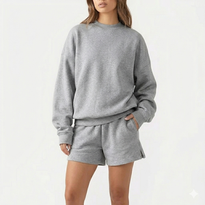 Conjunto informal de top y pantalones cortos con cuello simulado para mujer, ropa diaria de ajuste relajado y cómodo, ropa moderna y sencilla - Product Image 1
