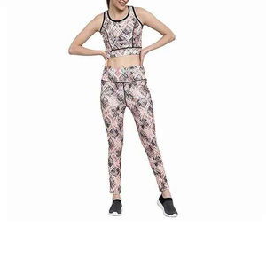 Conjunto Deportivo de 3 Piezas para Mujer, Ropa Deportiva para Yoga, Running y Entrenamiento, Shorts y Sujetador Deportivos Sin Costuras - Product Image 4