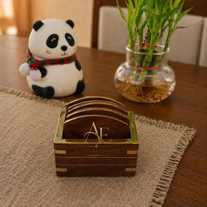Juego de Cuatro Posavasos Cuadrados de Madera con Incrustaciones Metálicas, con Soporte, Posavasos de Lujo para Bebidas, Decoración de Mesa, Artesanía Hecha a Mano, Adorno para el Hogar - Product Image 1