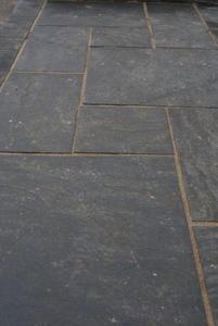 Pavés en blocs de grès naturel poli noir moderne pour usage extérieur - Product Image 4