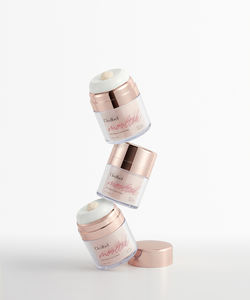 Crema Facial SPF50 PA++++ con Glutatión, Colágeno, Blanqueadora, Iluminadora, Antienvejecimiento, Reafirmante, Hidratante, con Centella Asiática - Product Image 4