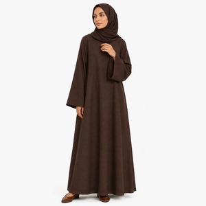 Fournisseur indien : Élégante Abaya pour femmes musulmanes, robe longue à manches longues, modeste, pour la prière et l'usage quotidien, en vente. - Product Image 1