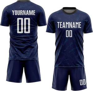 Fabricant pakistanais d'uniformes de football sur mesure, tenue de football respirante (maillot et short) pour clubs professionnels - Product Image 3