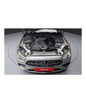 Mercedes-Benz Classe E E450 4MATIC Coupé Modèle mai 2021 avec 49 874 km Boîte de vitesses automatique Volant à gauche Caméra arrière - Product Image 6