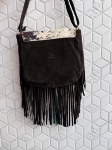 Bolso de Mano para Mujer Estilo Occidental de Piel de Vaca con Flecos y Grabado con Borde Color Turquesa Bolso Bandolera Bohemio con Flecos - Product Image 4