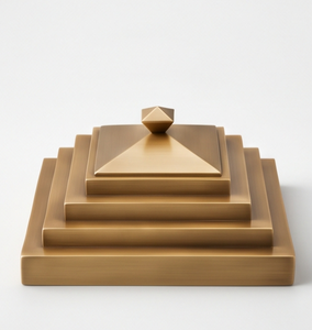 Elegante Contenedor Cuadrado Escalonado de Aluminio Dorado para Frutos Secos, Caja de Almacenamiento de Dátiles de Lujo con Perilla Decorativa, Lata de Regalo para Cocina - Product Image 1