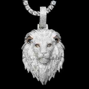 Pendentif tête de lion plaqué argent pour homme avec cristaux en strass, bijoux de mode hip-hop - Product Image 1