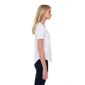 T-shirt pour femmes 100% coton à col en U 3,5 oz. NOIR Taille XS - Product Image 3