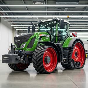 Fendt 900 Vario MT Tractor Modern Design Exceptional Strength Efficient Engine Perfect For Large Farm Projects - Product Image 1