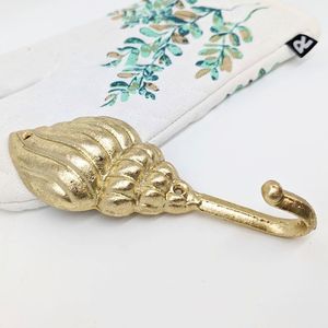 Crochet mural décoratif en laiton de qualité supérieure pour rangement domestique, salle de bain, chambre, cuisine, entrée, porte-serviettes, manteaux, sacs, clés - Product Image 1