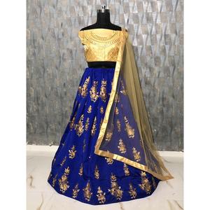 DESIGNER TAFETA SOIE BRODERIE TRAVAIL LEHENGA CHOLI AVEC DUPATTA \ BLEU - Product Image 1