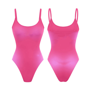 Traje de Baño Verde Lima de Nailon y Spandex de 220 GSM con Logotipo Personalizado por Transferencia Térmica, Ropa de Baño para Mujer, Diversión Veraniega - Product Image 6