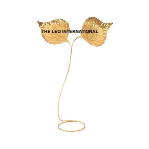 โคมไฟตั้งพื้นสไตล์คลาสสิกสำหรับงานแต่งงาน โคมไฟข้างเตียง ของตกแต่งบ้าน พร้อมโคมโลหะทรงกลม - Product Image 2