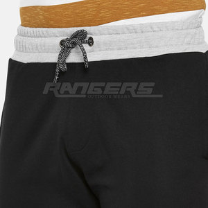 Shorts de sport noirs pour hommes, légers, absorbants la transpiration, taille élastique, vente en gros OEM, shorts athlétiques en vrac - Product Image 5