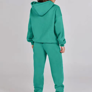 Ensembles de survêtements en polyester personnalisés par sublimation pour femmes grandes tailles, tenues d'hiver pour le jogging, prix de gros - Product Image 2