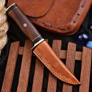 Cuchillo de Caza de Hoja Fija de Acero de Damasco de Venta Caliente, Punta Caída, con Guardacuchillo de Latón, Personalizable OEM, Herramientas EDC de Grado Industrial - Product Image 6