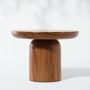 Soporte Ajustable para Pasteles, Hecho a Mano, Ecológico, de Madera, para Panaderías y Eventos - Product Image 1