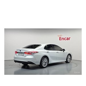 2018 for Toyota Camry 2.5 XLE Hybrid 77,063 km Leather Seats Rear Camera July 2018 Left Steering - Product Image 2