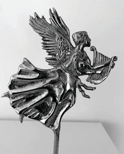 Sculpture d'ange volant en métal argenté vintage avec harpe, figurine d'instrument de musique, art de table de luxe, décoration d'intérieur, statue artisanale - Product Image 2