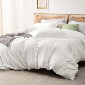 Premium White Duvet Comforter Soft Luxury Bedding for Hotels Hospitality | Wholesale Export Supply Hotel Grade Quality Comforter - Product Image 1