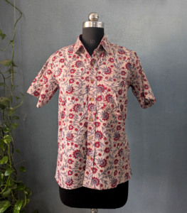 เสื้อเชิ้ตแขนสั้นลายดอกไม้ผ้าฝ้ายสำหรับผู้ชาย ปกคอปกเสื้อแบบพับได้ ระบายอากาศได้ดี เหมาะสำหรับฤดูร้อน - Product Image 4