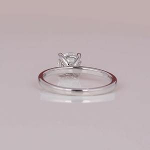 Anillo de compromiso de diamante cultivado en laboratorio de quilates personalizado de alta calidad 10/14/18K oro sólido compromiso romántico y anillo de bodas para mujer - Product Image 2