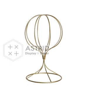 Support de Présentation de Chapeaux et Casquettes Écologique de Luxe en Acier Mat avec Design Autoportant pour Magasins de Vêtements - Product Image 1