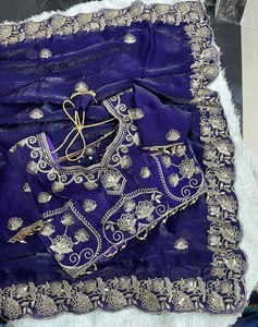 Sari en satin Royal Fendy brodé, sari élégant en satin avec travail de sequins, sari de créateur Fendy en satin au look riche, sari de luxe en satin avec travail Jaal - Product Image 4