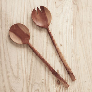 Juego de 2 utensilios de madera para servir ensalada con mango de resina de diseño superior, precio al por mayor - Product Image 6