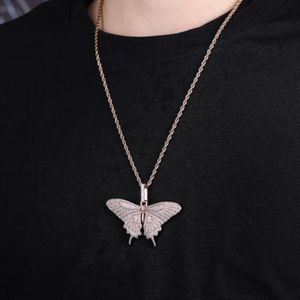 จี้สร้อยคอทองคำรูปผีเสื้อขนาดเล็ก Briva Jewels สำหรับผู้ชายและผู้หญิง สไตล์ฮิปฮอป ประดับเพชร CZ และมอสซาไนต์แบบเต็มเม็ด - Product Image 2