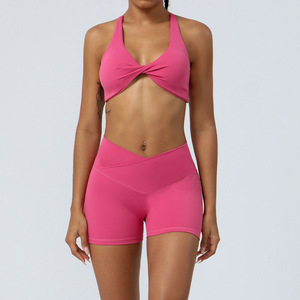 Conjuntos de ropa deportiva de yoga y fitness de 2 piezas para mujer, de secado rápido, con cuello pronunciado y efecto levanta glúteos, venta al por mayor 2026 - Product Image 3
