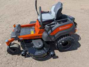 เครื่องตัดหญ้าแบบนั่งขับขนาด 48 นิ้ว รุ่น TS248XD เครื่องยนต์เบนซิน สำหรับสวนและสนามหญ้าเชิงพาณิชย์ - Product Image 5
