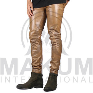 กางเกงหนังสีน้ำตาลทรงสกินนี่เอวยางยืดสไตล์โมโตสำหรับผู้ชาย - Product Image 5