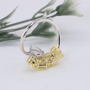 Bague solitaire en diamant de laboratoire taille poire de qualité supérieure, avec bande ovale taille émeraude jaune fantaisie, ensemble de mariage en or bicolore, bagues de mariage raffinées - Product Image 2