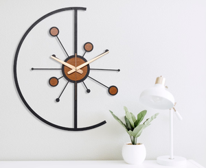 Luxe Grande Horloge Murale En Noir et Argent - Product Image 6