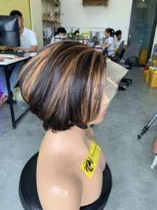 Brun de surbrillance du vendeur pour la perruque de couleur ombrée Extensions de cheveux humains alignées sur les cuticules vierges avec fermeture frontale en dentelle HD vietnamienne - Product Image 5