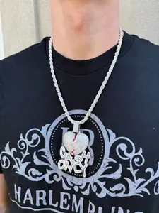 Collier pendentif Hip Hop en argent 925 plaqué or avec moissanite, motif cœur brisé, style glacé, paiement en espèces uniquement - Product Image 2