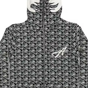 Sweats à capuche Asali pour hommes – Fournisseur en gros – Confortables et élégants avec fermeture éclair pour le quotidien – Imprimé « Laugh Cry » – Couleur noire – Sweats à capuche Asali pour hommes - Product Image 3