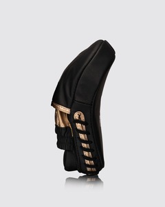 Custom Fly Boxing Target Pads Durable Training Hand Pads for Gym Training and Practice Professional Leather Punch Mitts Boxing - Product Image 6